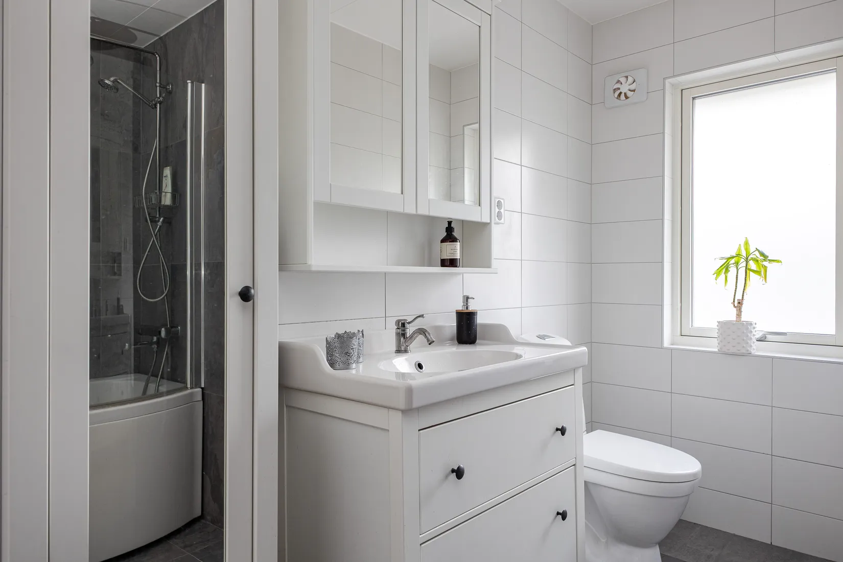 Villa, Prästvägen 19, Enköping