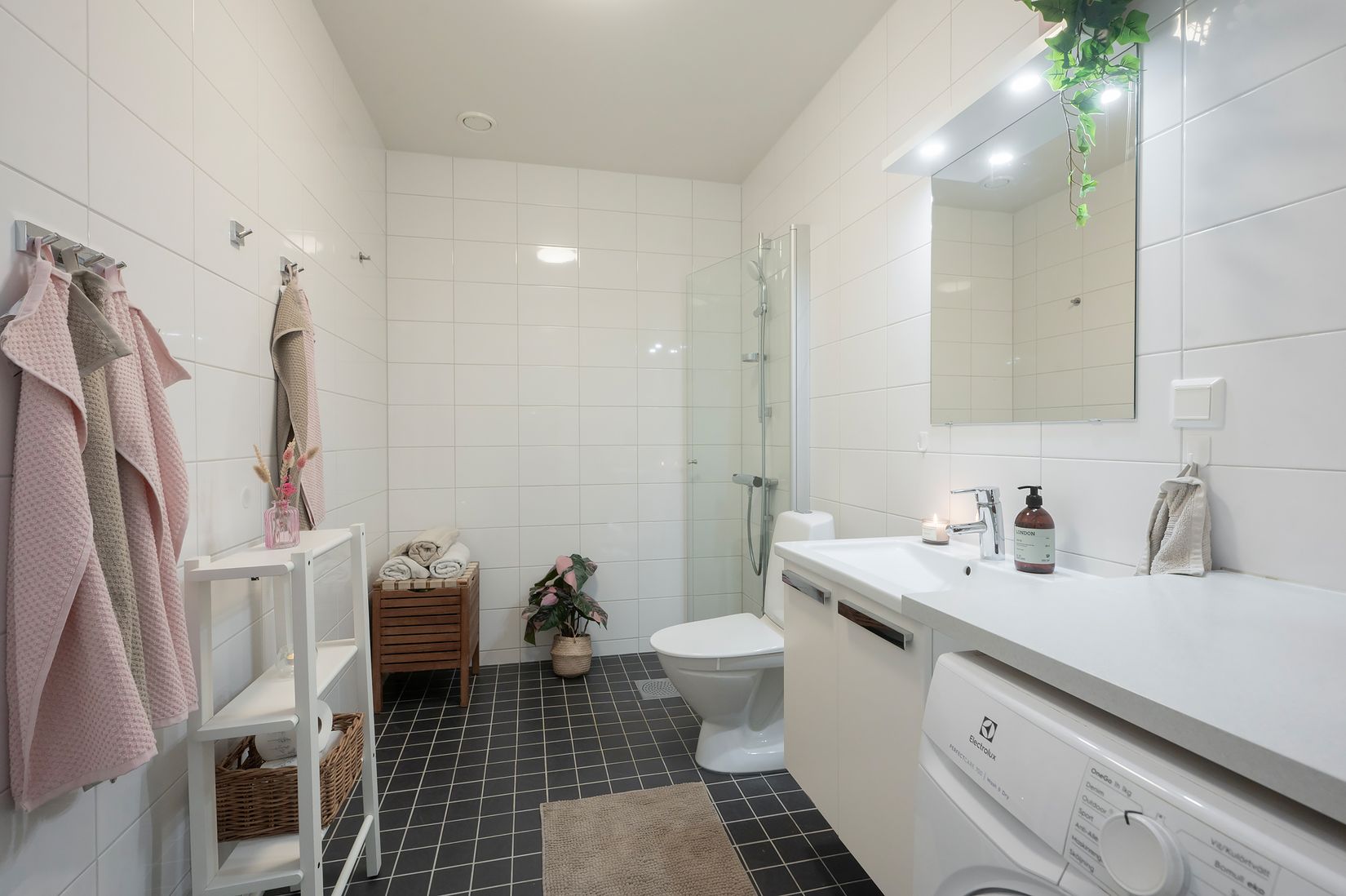 Bostadsrätt, Sköllerstagatan 54, Rågsved, Stockholm