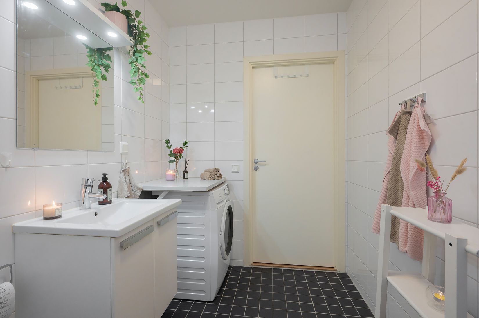 Bostadsrätt, Sköllerstagatan 54, Rågsved, Stockholm