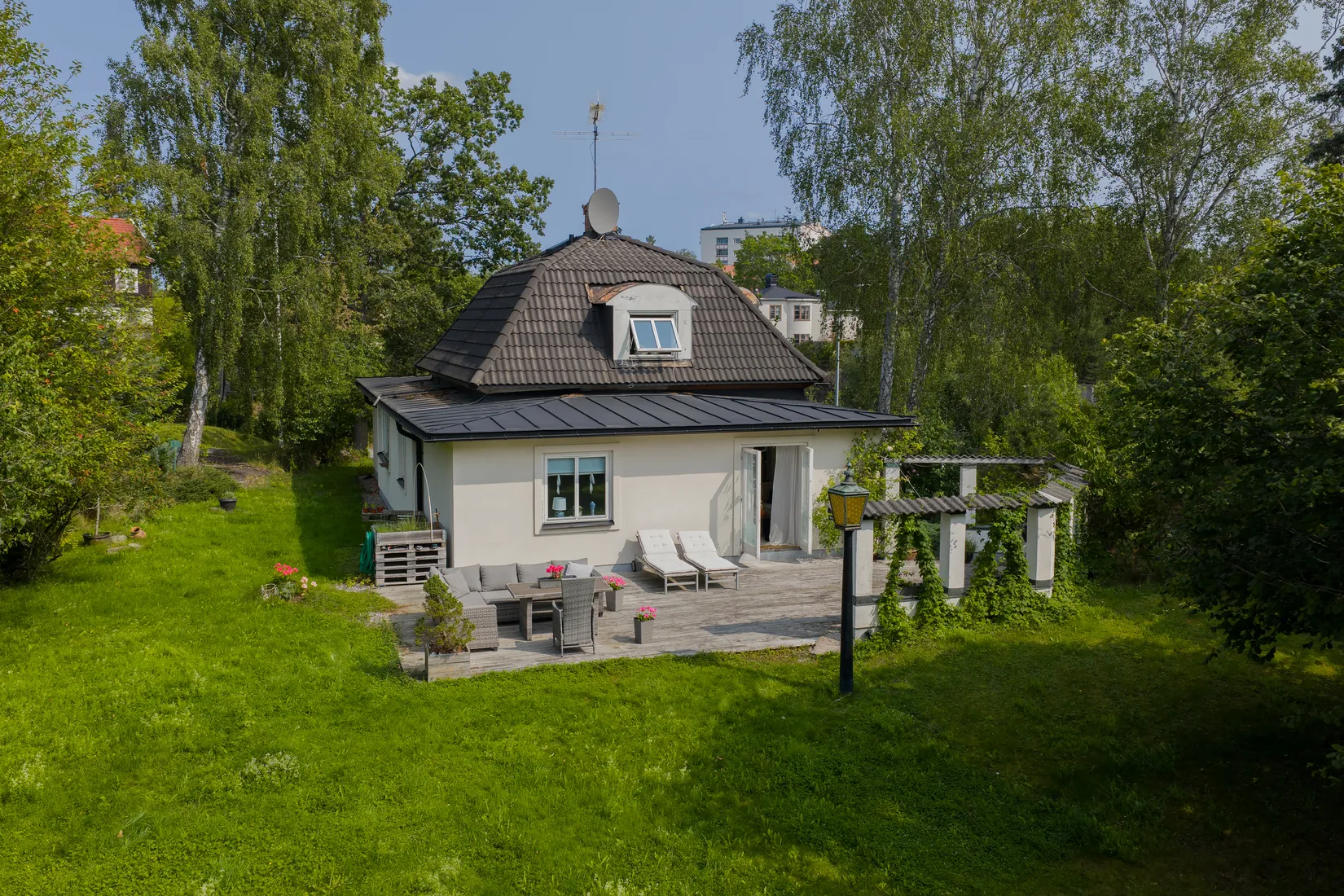 Villa, Staffansvägen 1, Stuvsta, Huddinge