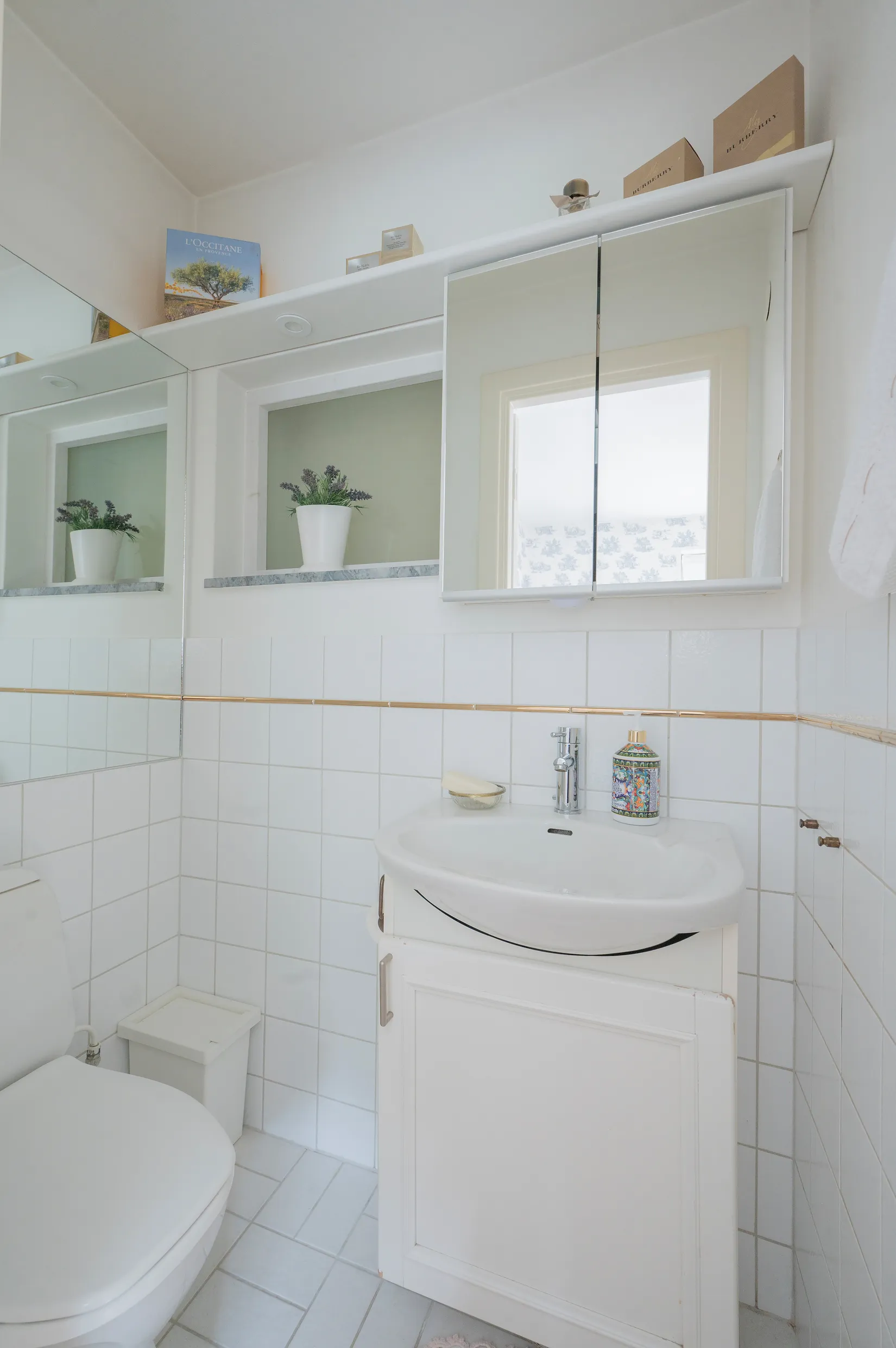 Villa, Staffansvägen 1, Stuvsta, Huddinge