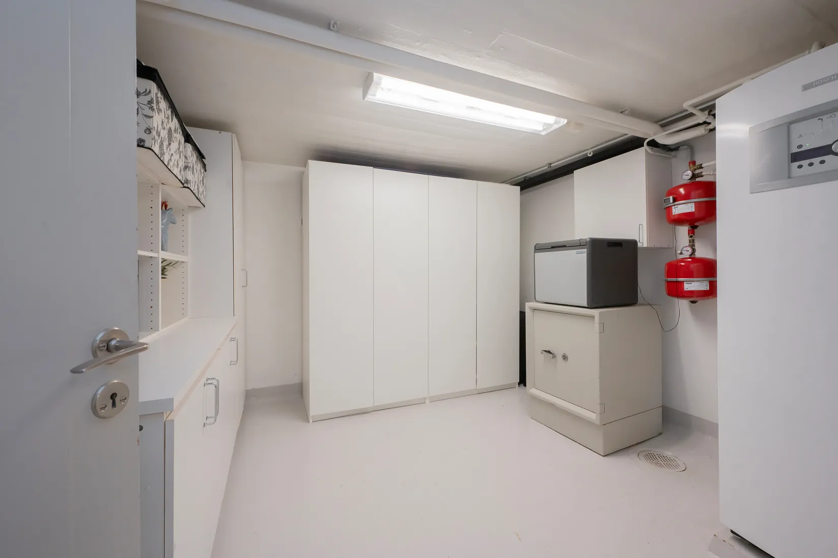 Villa, Staffansvägen 1, Stuvsta, Huddinge