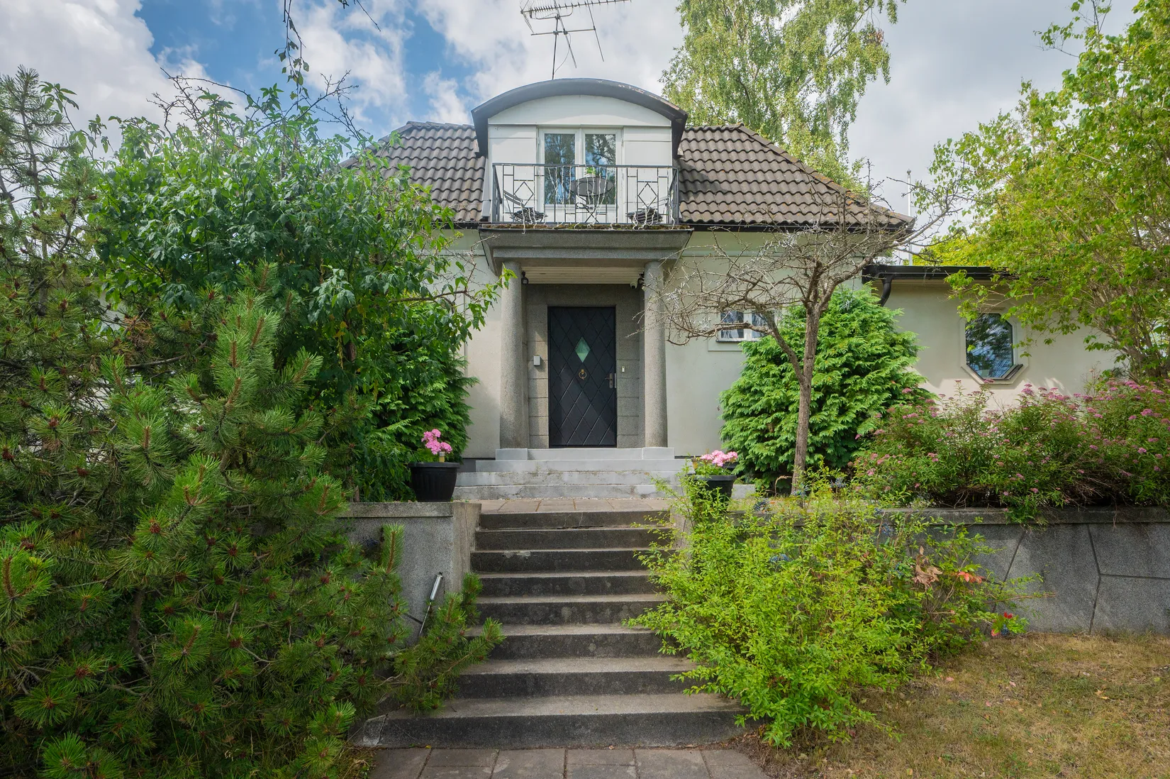 Villa, Staffansvägen 1, Stuvsta, Huddinge