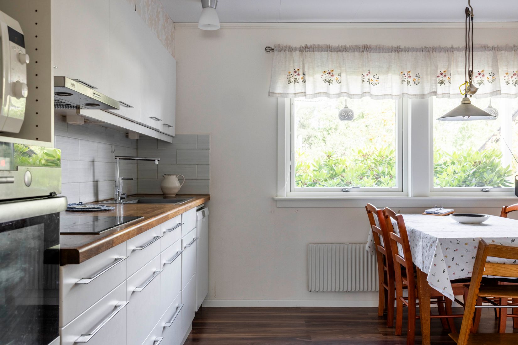 Villa, Plöjarvägen 15, Enhörna, Södertälje