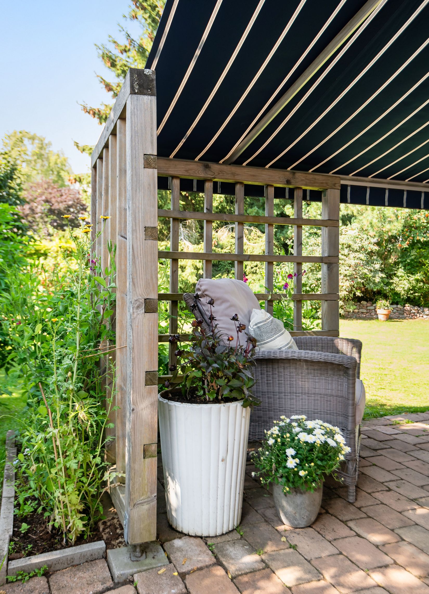 Villa, Nävgatan 9, Hagalund, Borlänge