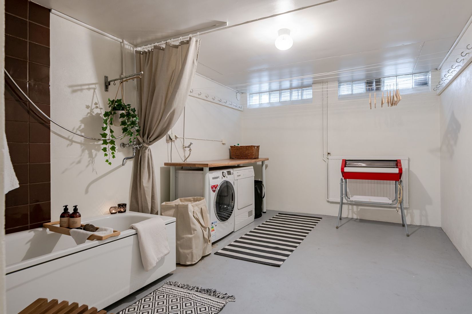 Villa, Nävgatan 9, Hagalund, Borlänge