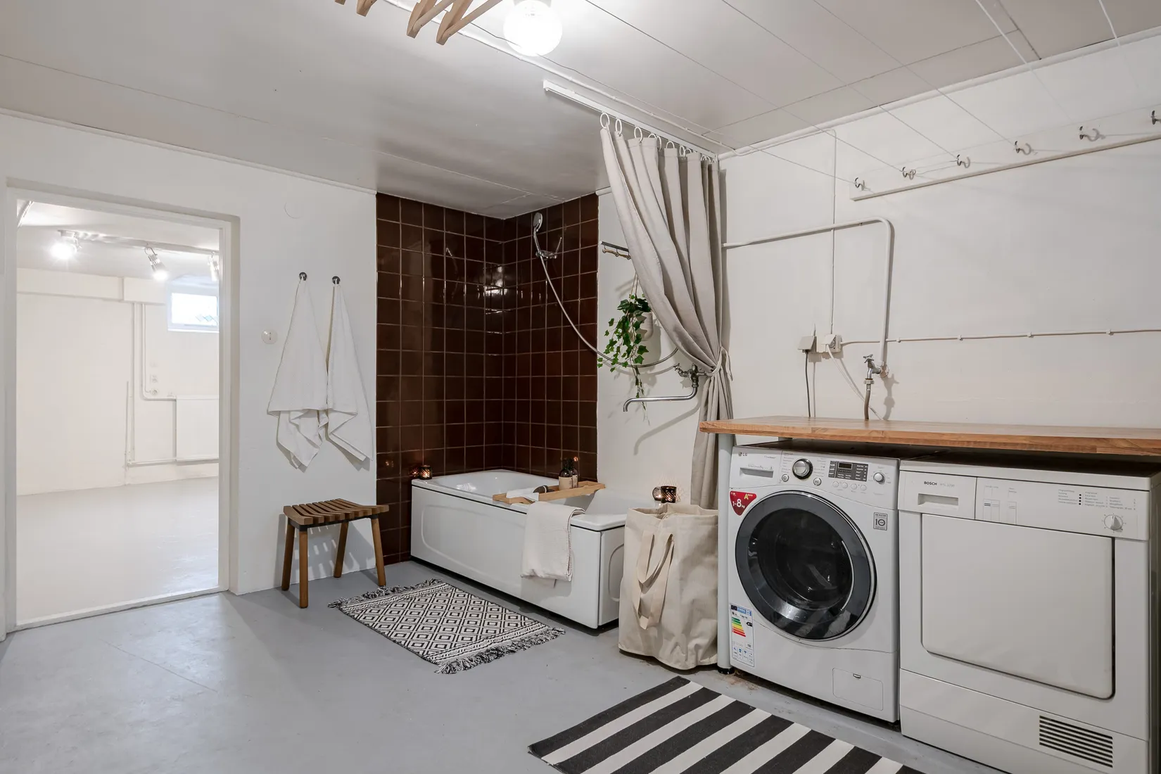 Villa, Nävgatan 9, Hagalund, Borlänge