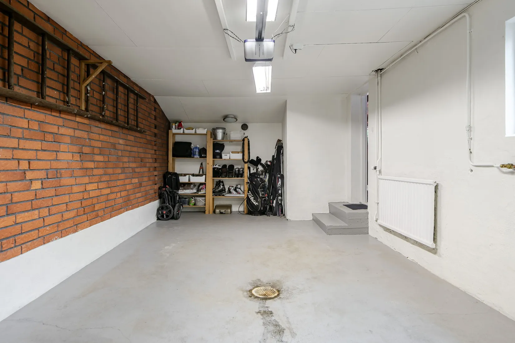 Villa, Nävgatan 9, Hagalund, Borlänge