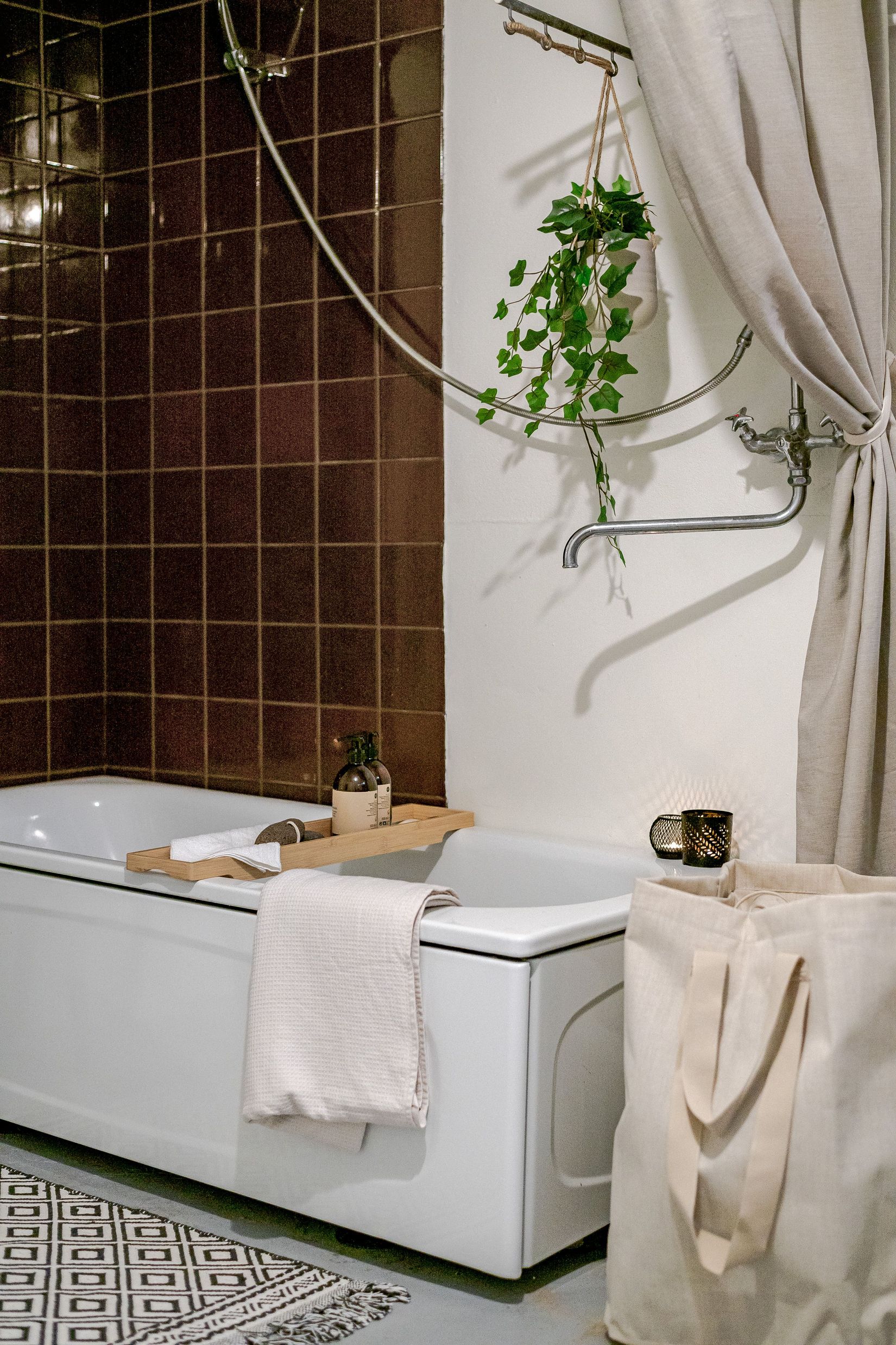 Villa, Nävgatan 9, Hagalund, Borlänge