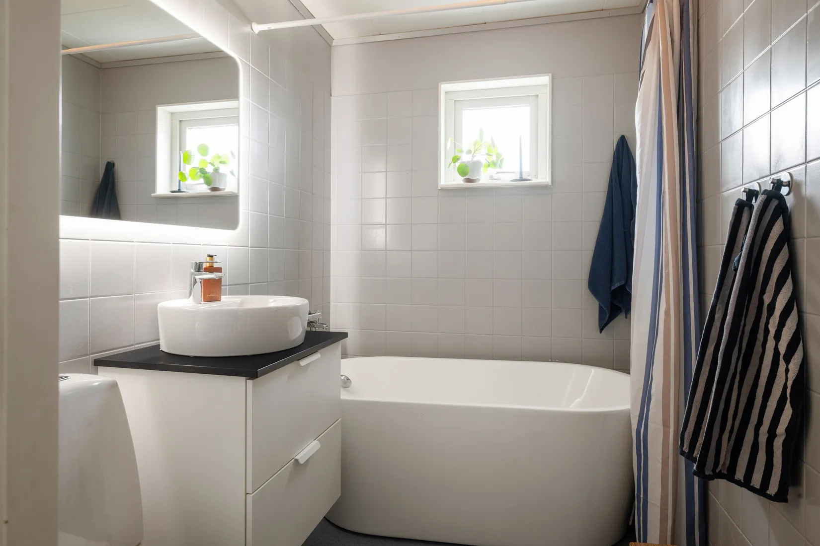 Radhus, Rostvingevägen 20, Myrängen - Huddinge, Huddinge