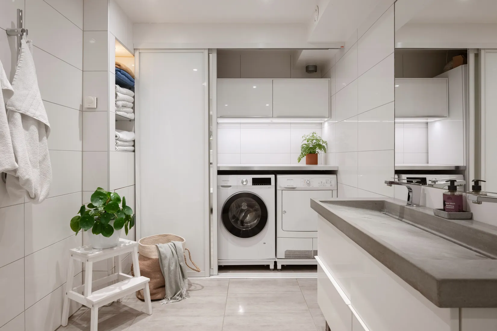 Radhus, Rostvingevägen 20, Myrängen - Huddinge, Huddinge