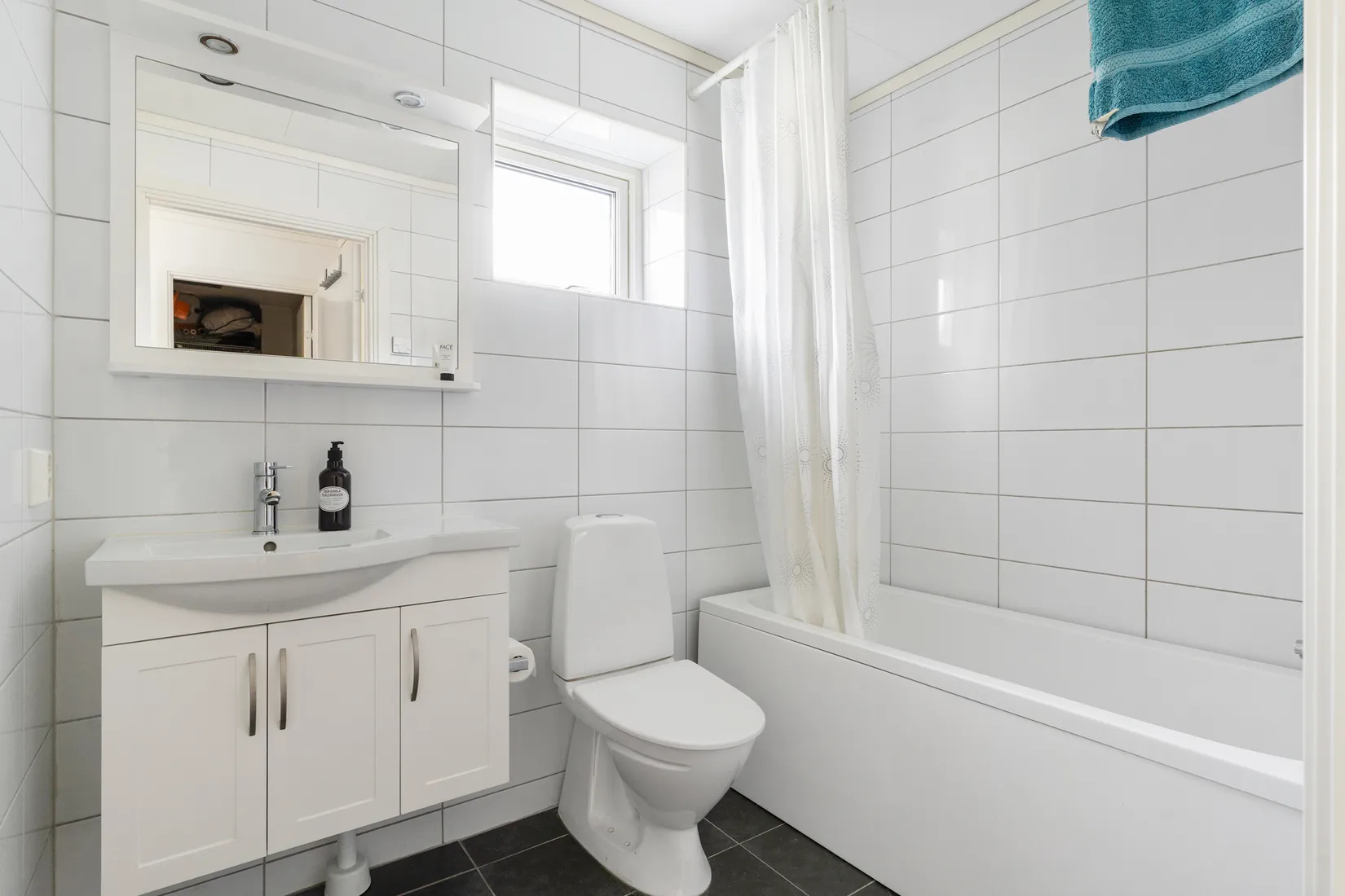 Villa, Dansbanevägen 10, Ekeberg, Lilla Edet