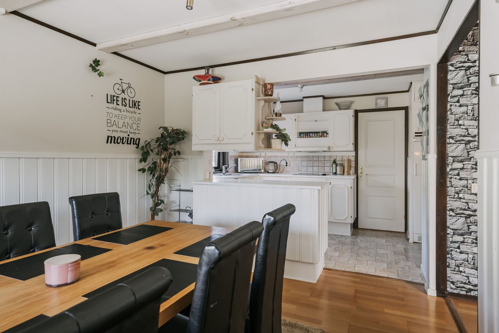 Villa, Bästemansvägen 4, Mariestad