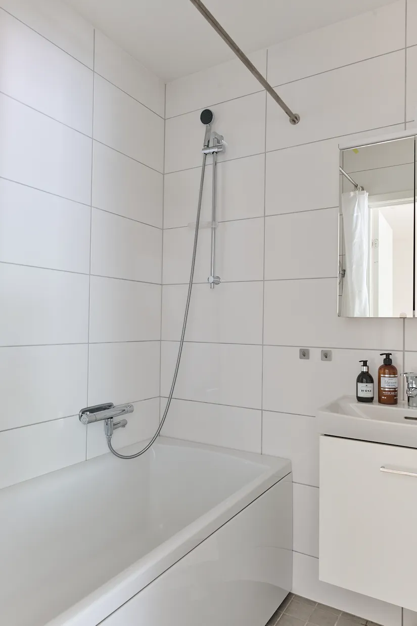 Bostadsrätt, Radhus, Blåhallonvägen 26B, Tosterön, Strängnäs