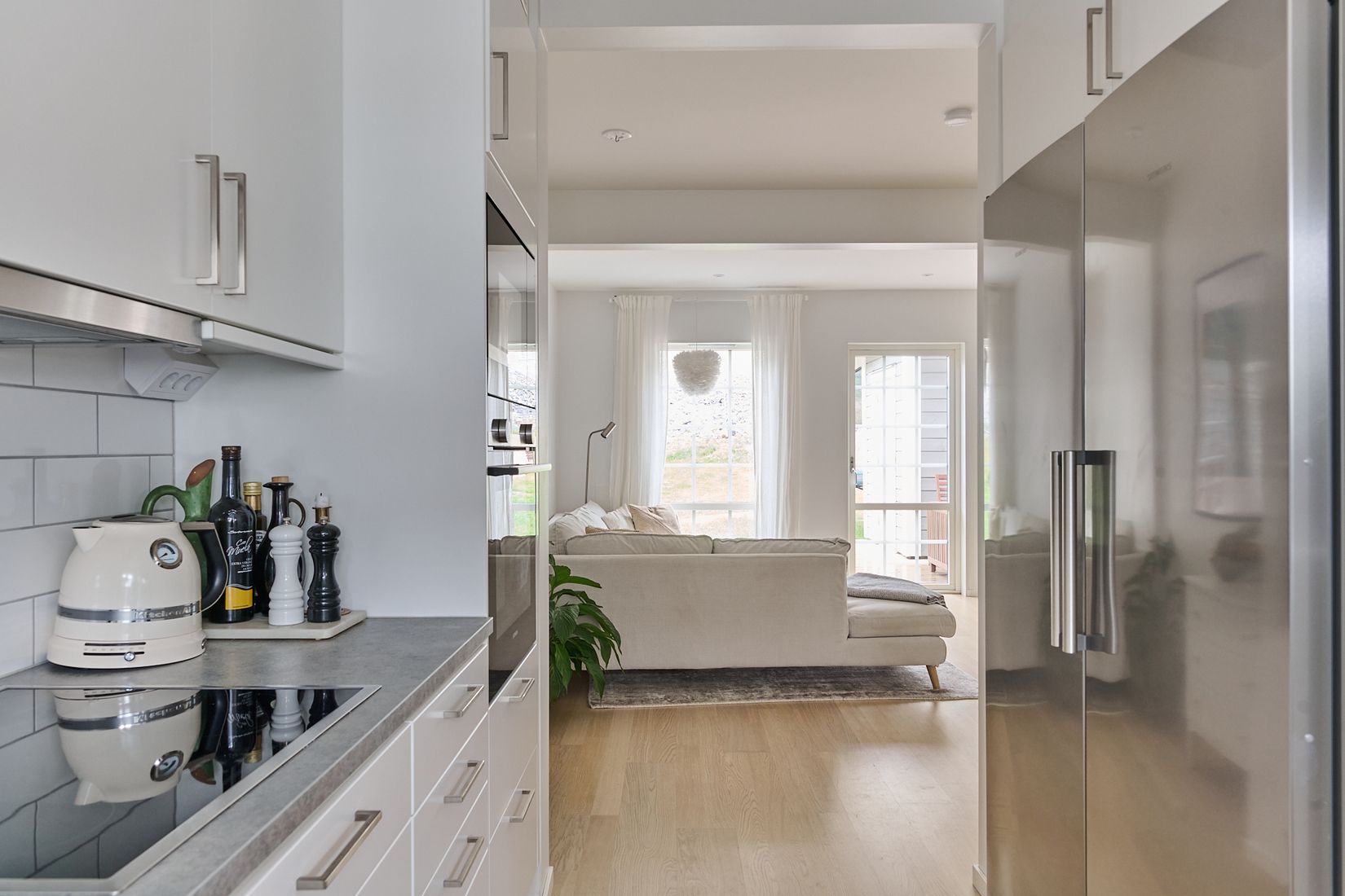 Bostadsrätt, Radhus, Blåhallonvägen 26B, Tosterön, Strängnäs