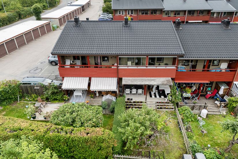 Radhus, Orionvägen 49, Skälby, Järfälla