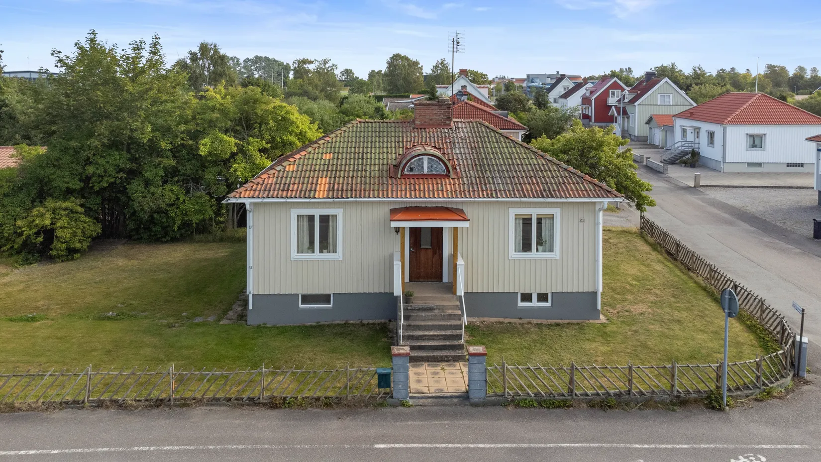 Villa, Smedjegatan 23, Vara