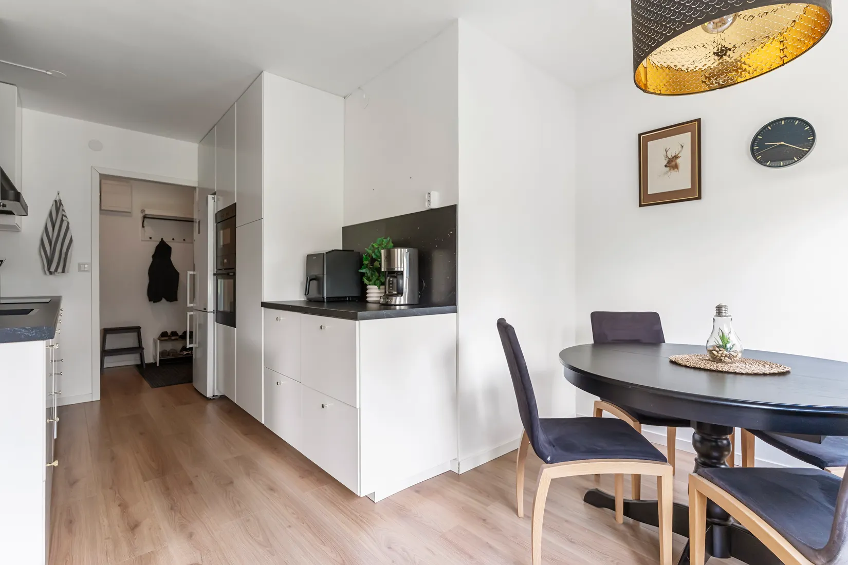 Bostadsrätt, Karlstorpsvägen 93, Karlstorp, Trollhättan