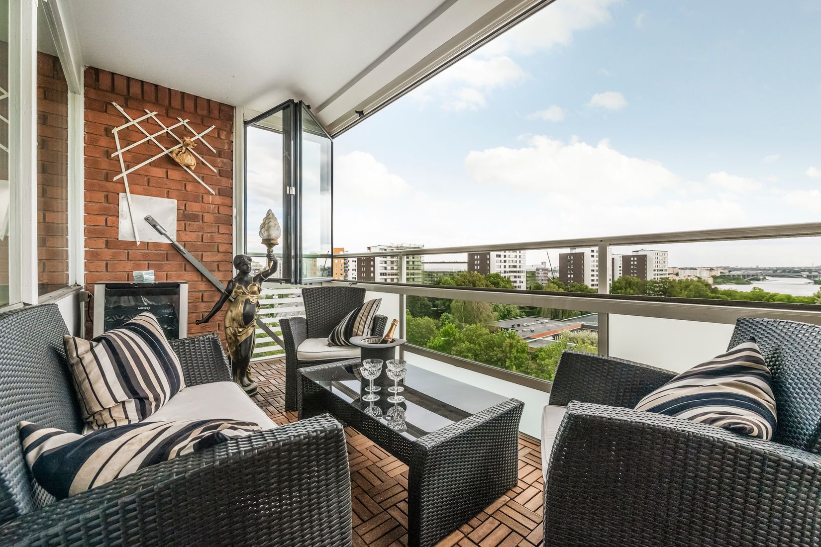 Bostadsrätt, Krysshammarvägen 14, 7tr, Huvudsta, Solna