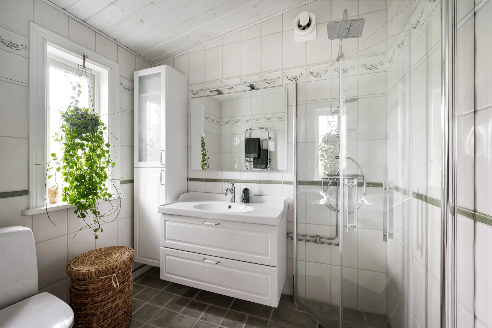 Villa, Mellansvängen 21, Ingarö - Björkvik, Värmdö