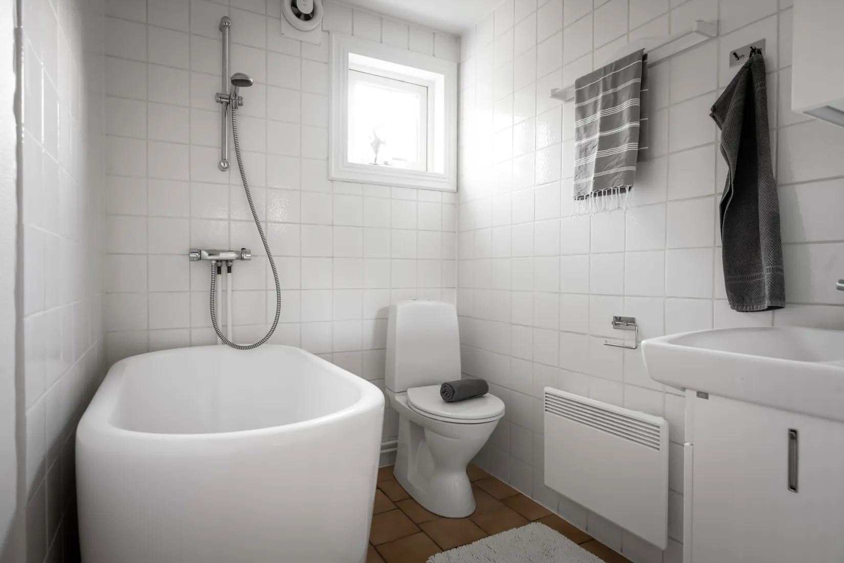 Villa, Mellansvängen 21, Ingarö - Björkvik, Värmdö