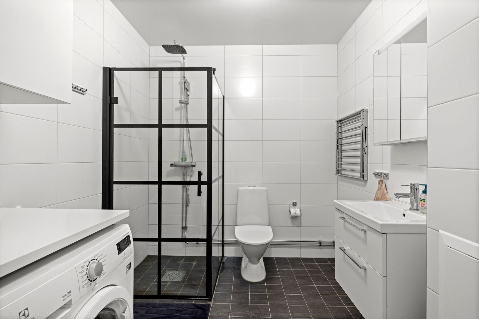 Bostadsrätt, Barrskogsvägen 11, Vån 5/5, Tyresö Skogsstad, Tyresö