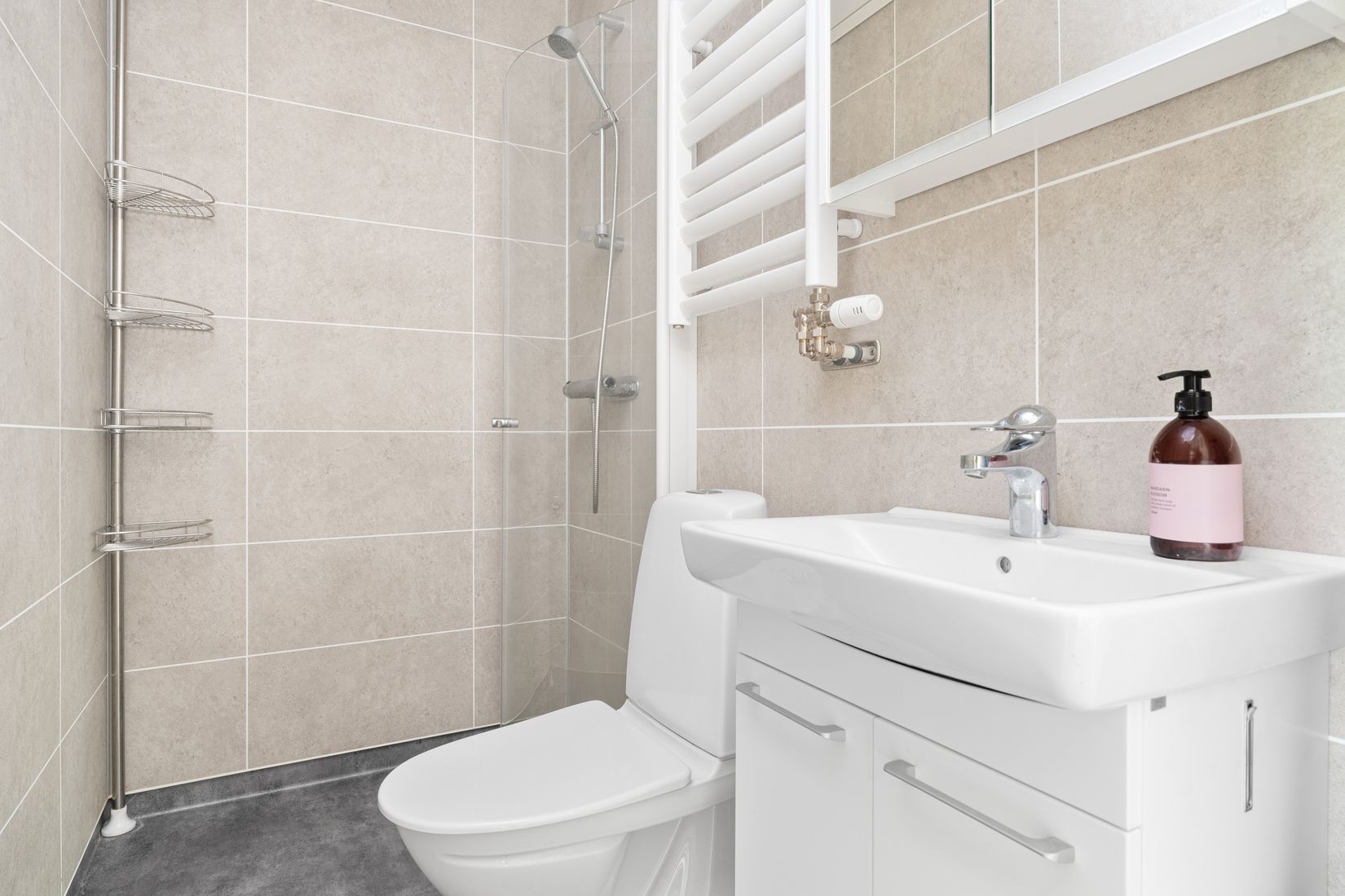 Villa, Slåttervägen 5, Karlberg, Karlskoga