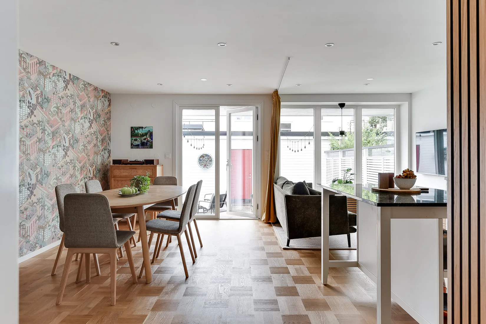 Radhus, Sandgärdesgatan 12C, Haga, Umeå