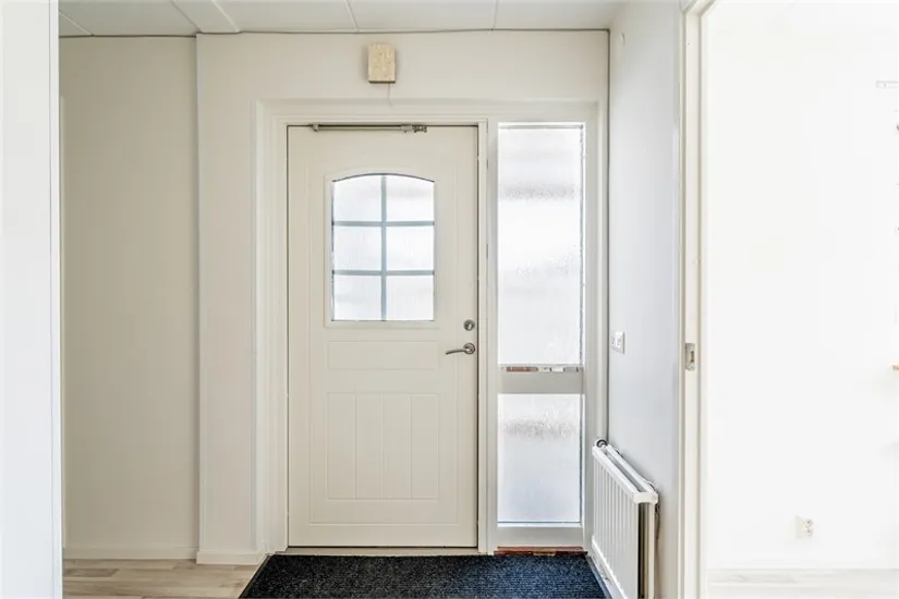 Radhus, Albert Engströms gata 70, Klockaretorpet, Norrköping