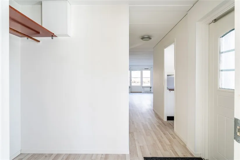 Radhus, Albert Engströms gata 70, Klockaretorpet, Norrköping
