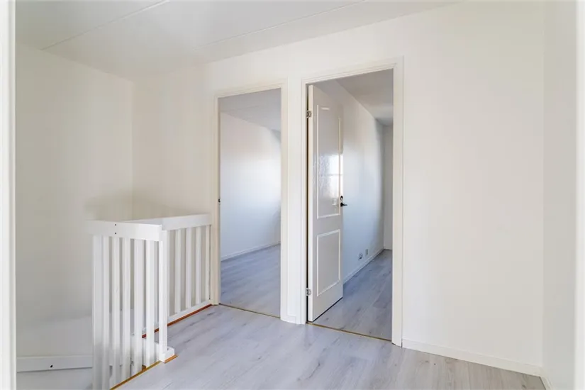 Radhus, Albert Engströms gata 70, Klockaretorpet, Norrköping