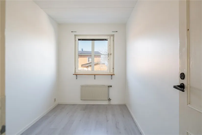 Radhus, Albert Engströms gata 70, Klockaretorpet, Norrköping