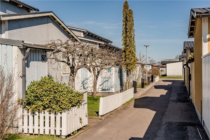 Villa, Radhus, Albert Engströms gata 70, Klockaretorpet, Norrköping