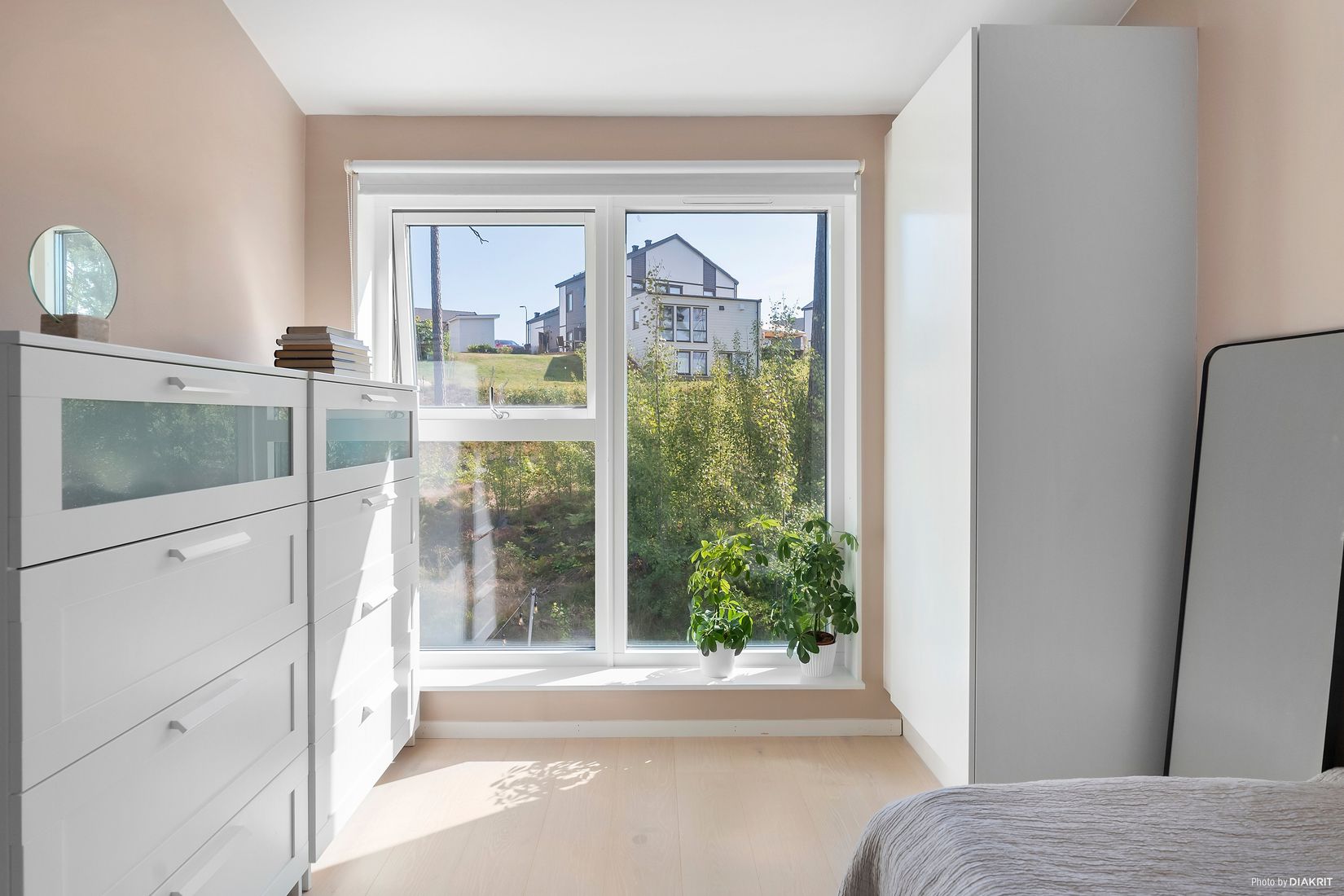 Radhus, Lunnarevägen 37B, Länna, Huddinge