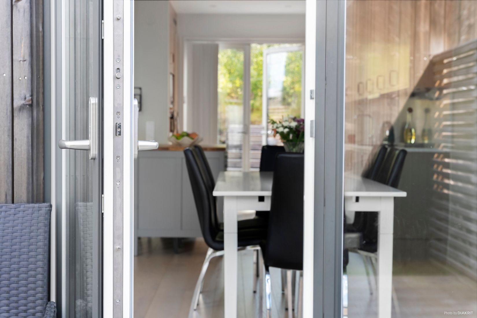 Radhus, Lunnarevägen 37B, Länna, Huddinge