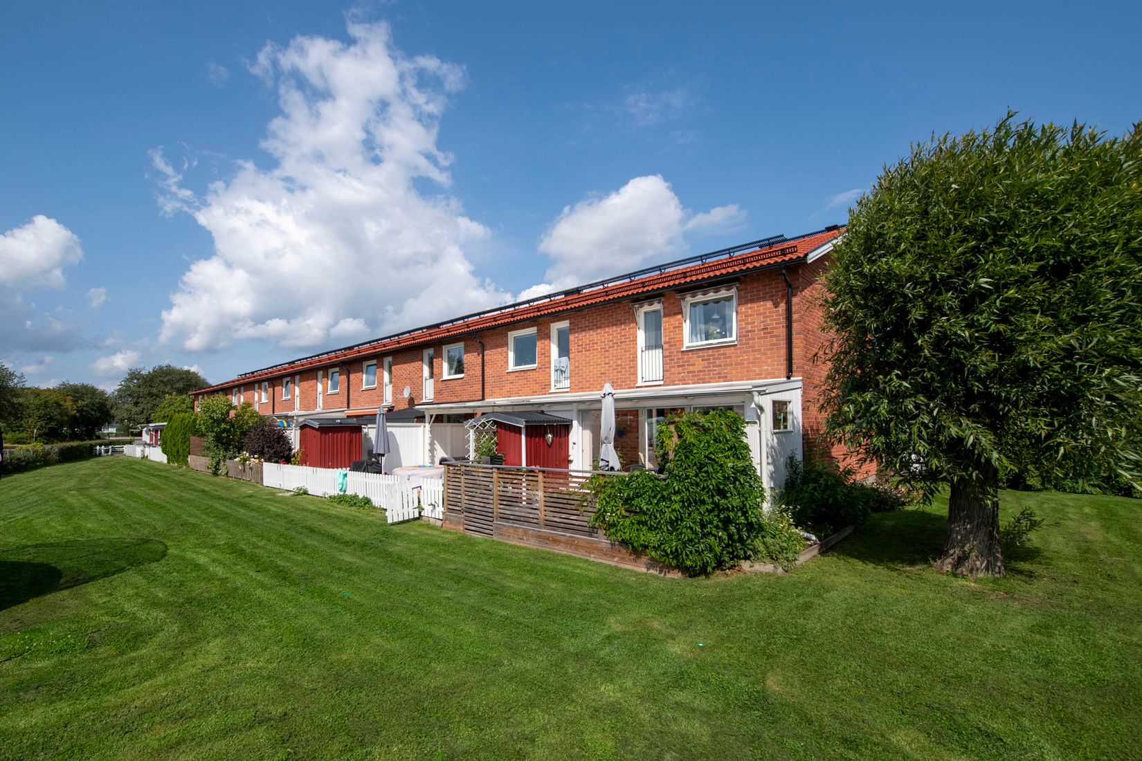 Bostadsrätt, Radhus, Skomakarvägen 2H, Lundby, Eskilstuna