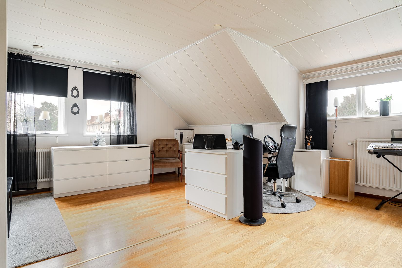 Villa, Sköttningsvägen 1, Centrum, Falköping