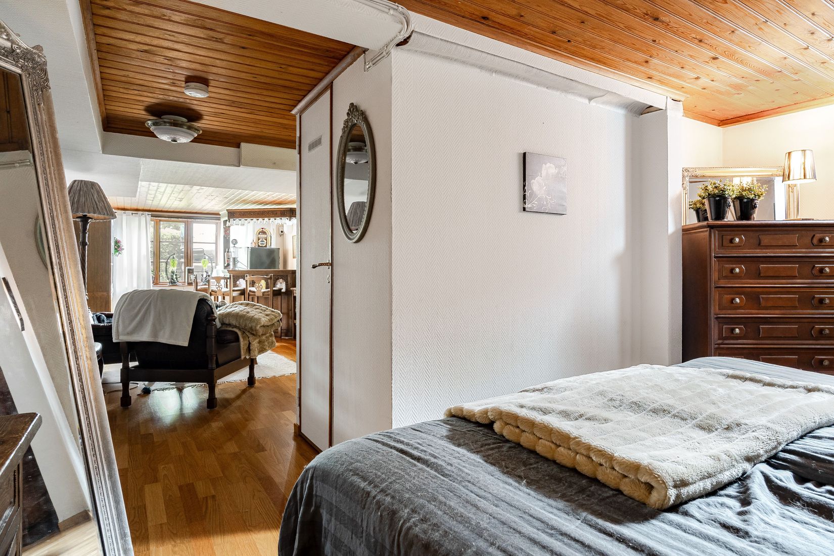 Villa, Sköttningsvägen 1, Centrum, Falköping