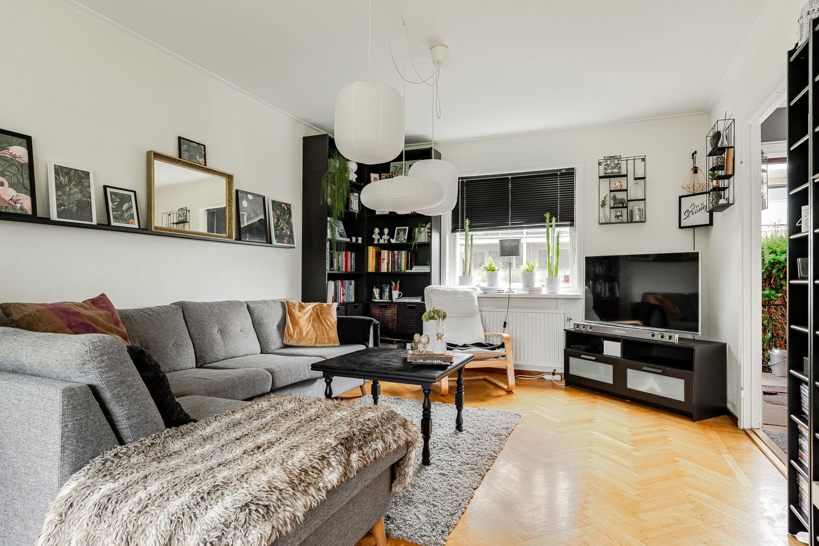 Villa, Sköttningsvägen 1, Centrum, Falköping