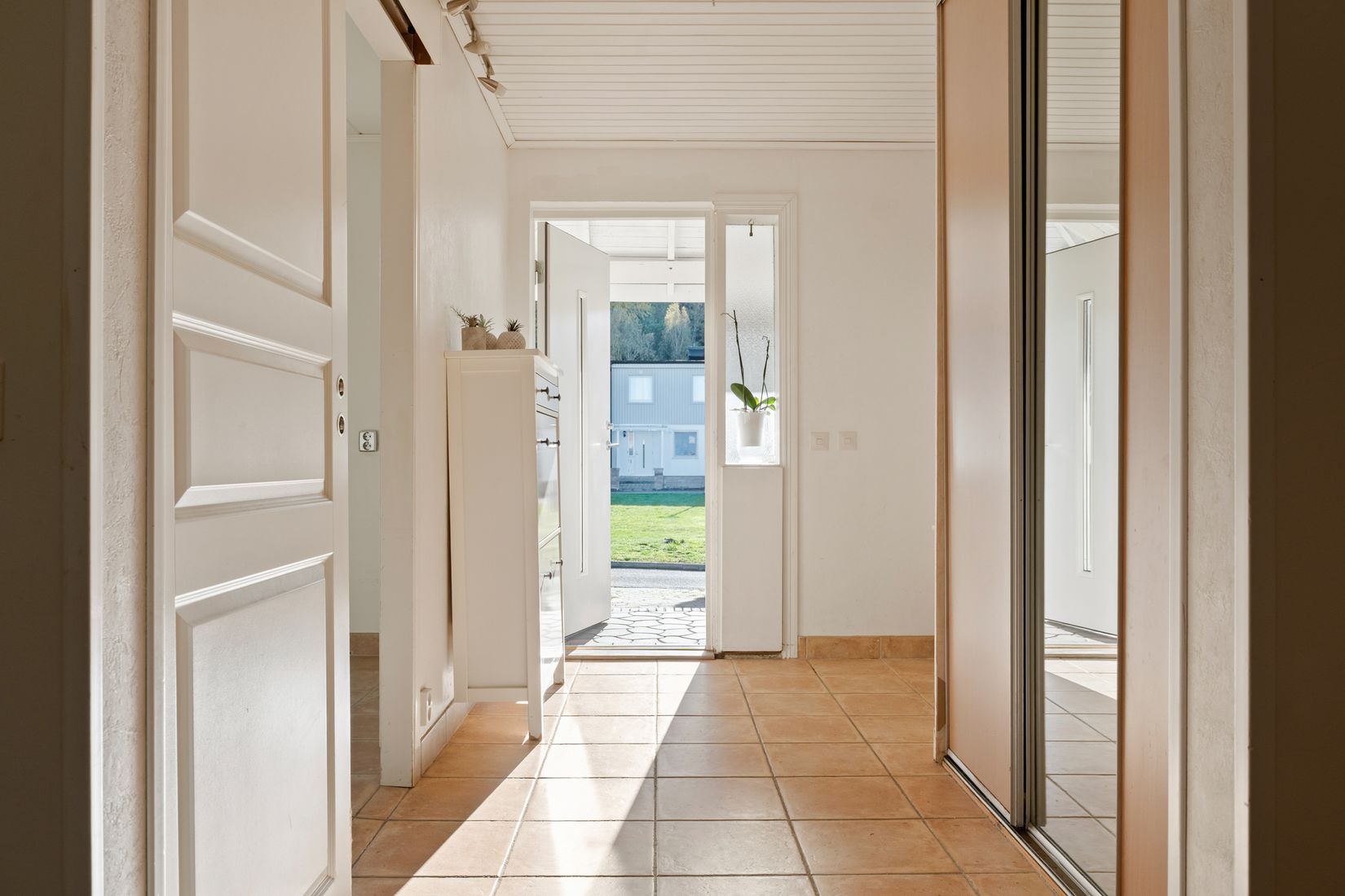 Villa, Radhus, Enskiftesvägen 26, Alby, Botkyrka