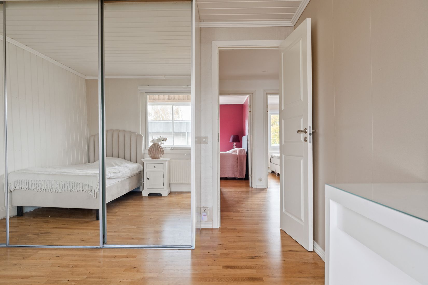 Villa, Radhus, Enskiftesvägen 26, Alby, Botkyrka