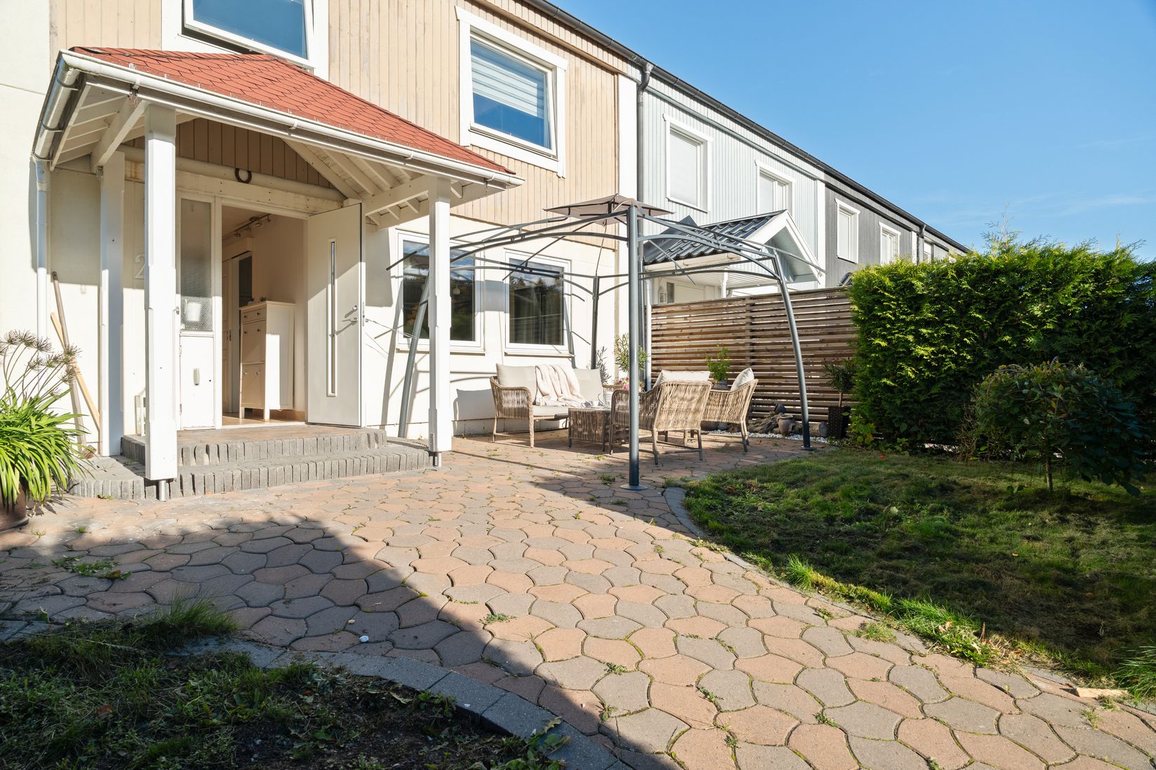 Villa, Radhus, Enskiftesvägen 26, Alby, Botkyrka