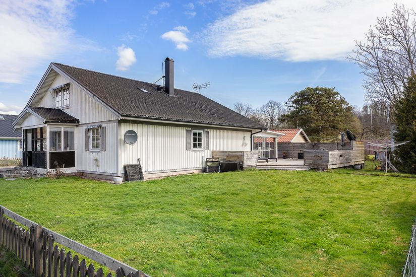 Villa, Norregårdsvägen 9, Lödöse, Lilla Edet