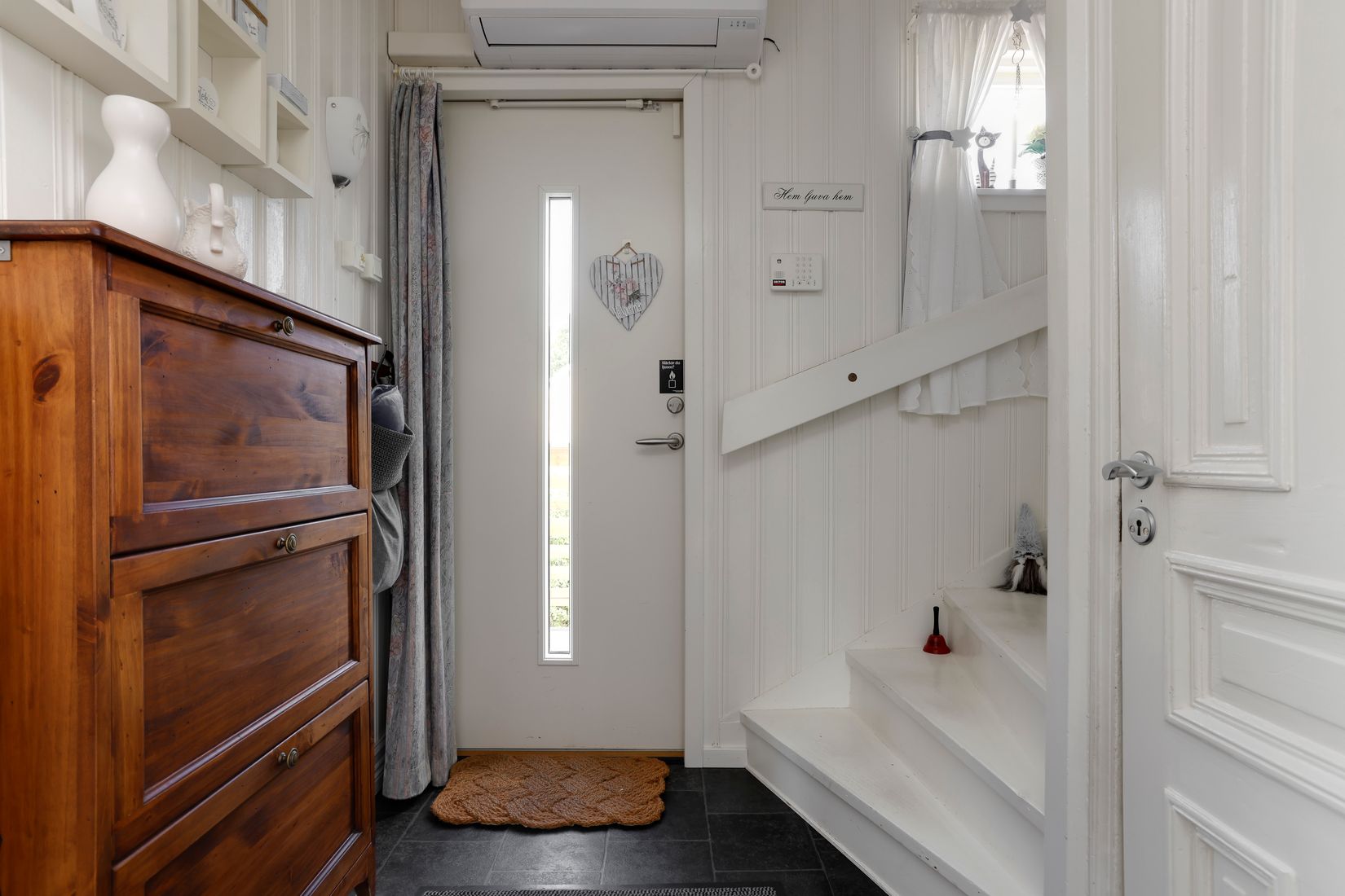 Villa, Västra Bangatan 36, Via, Kumla