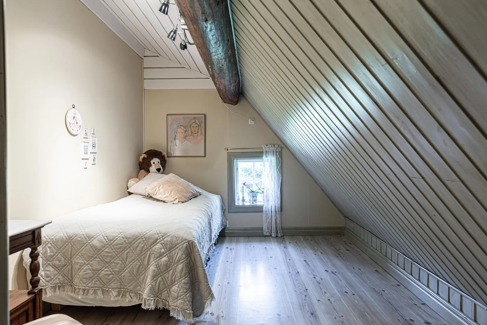 Villa, Tillinge-Gryta 9, Enköping