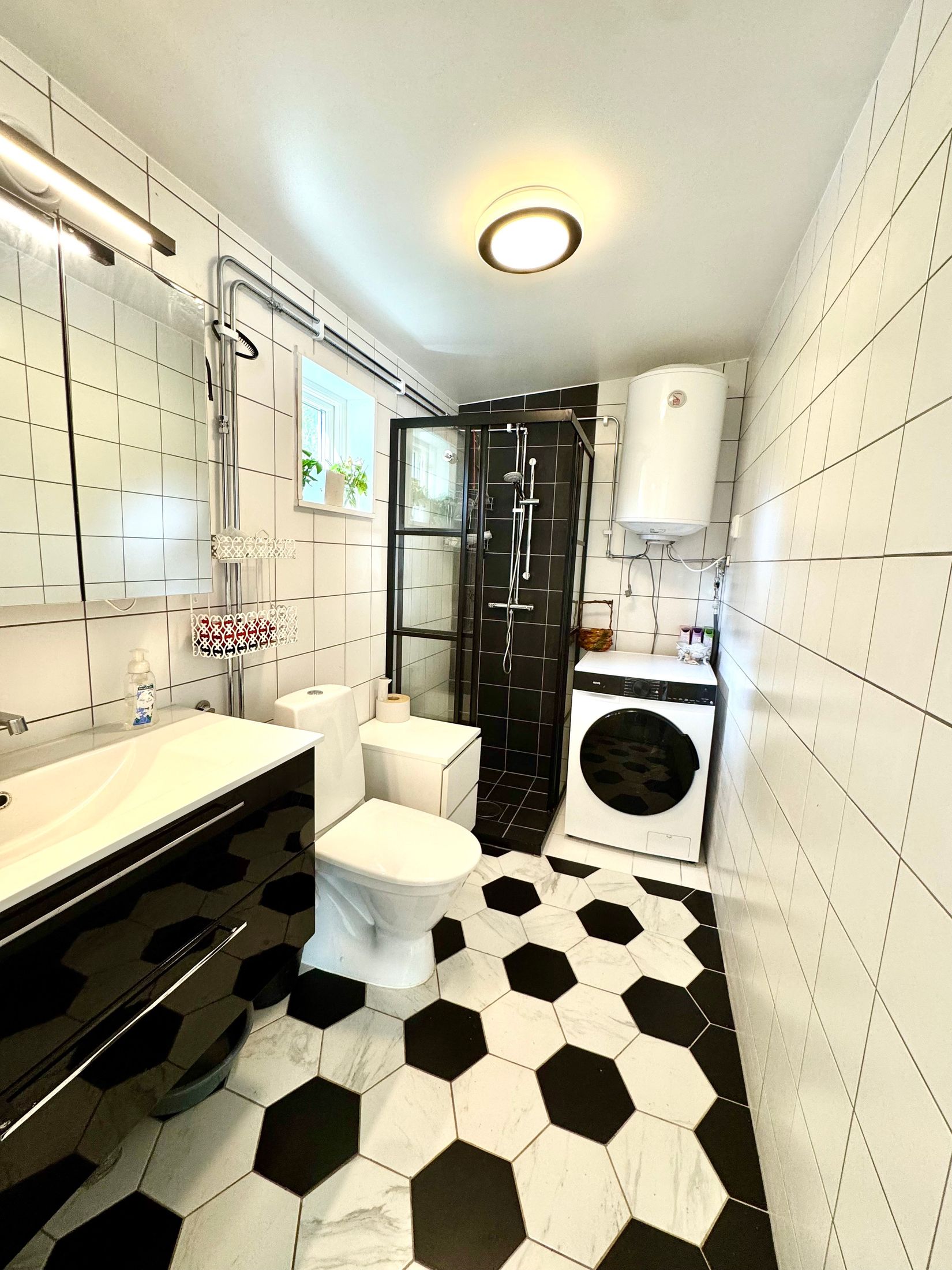 Villa, Andvägen 7, Björkudden/Lunger, Arboga