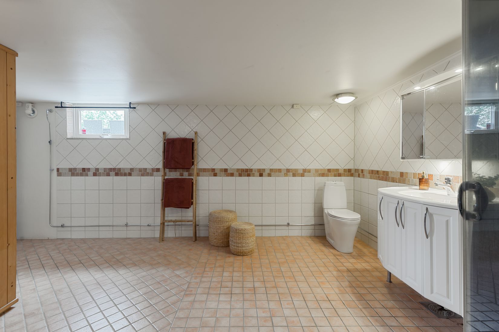 Villa, Idrottsvägen 7, Märsta Centralt, Sigtuna