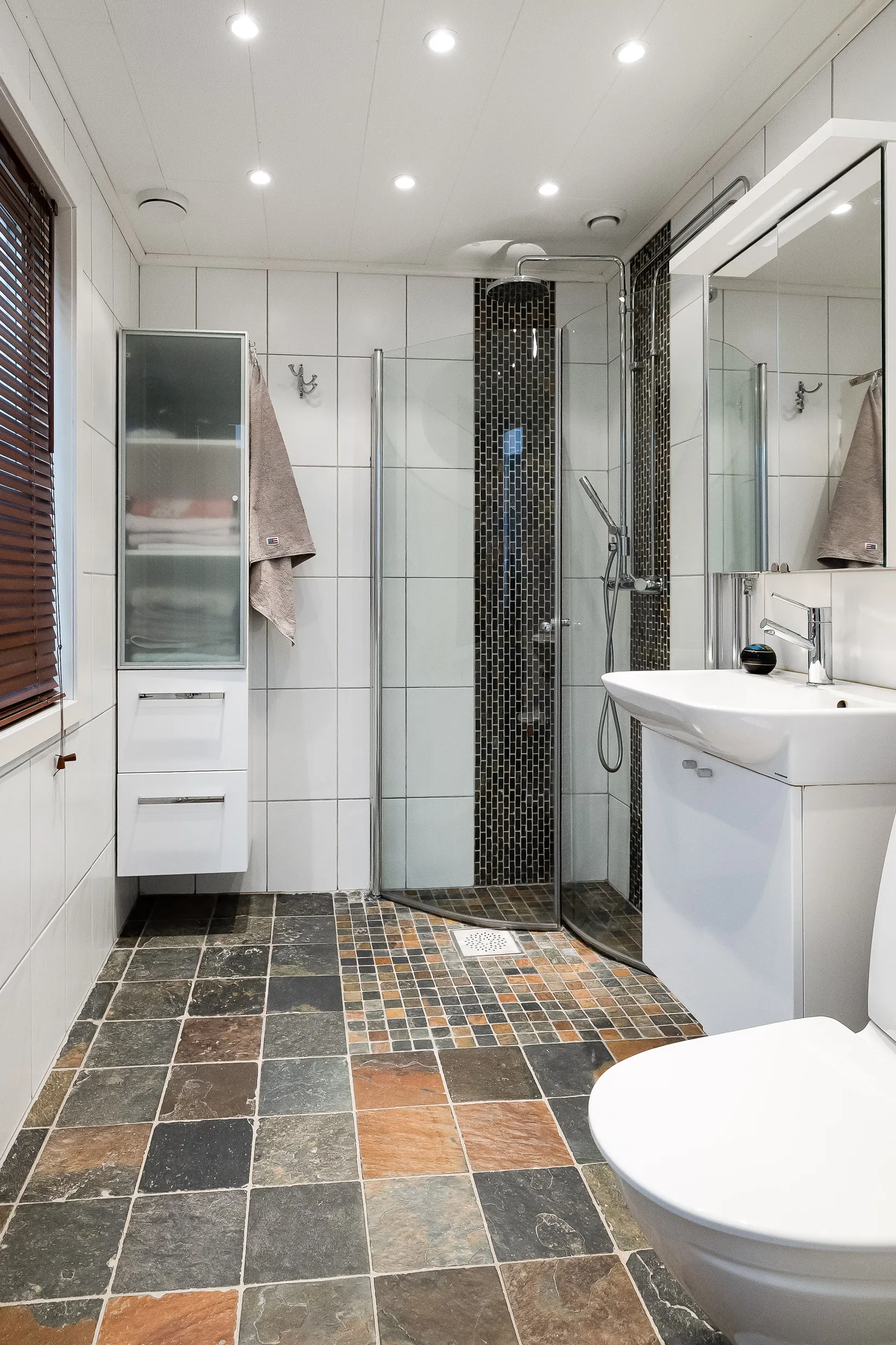 Villa, Stadsvägen 18, Rynninge, Örebro