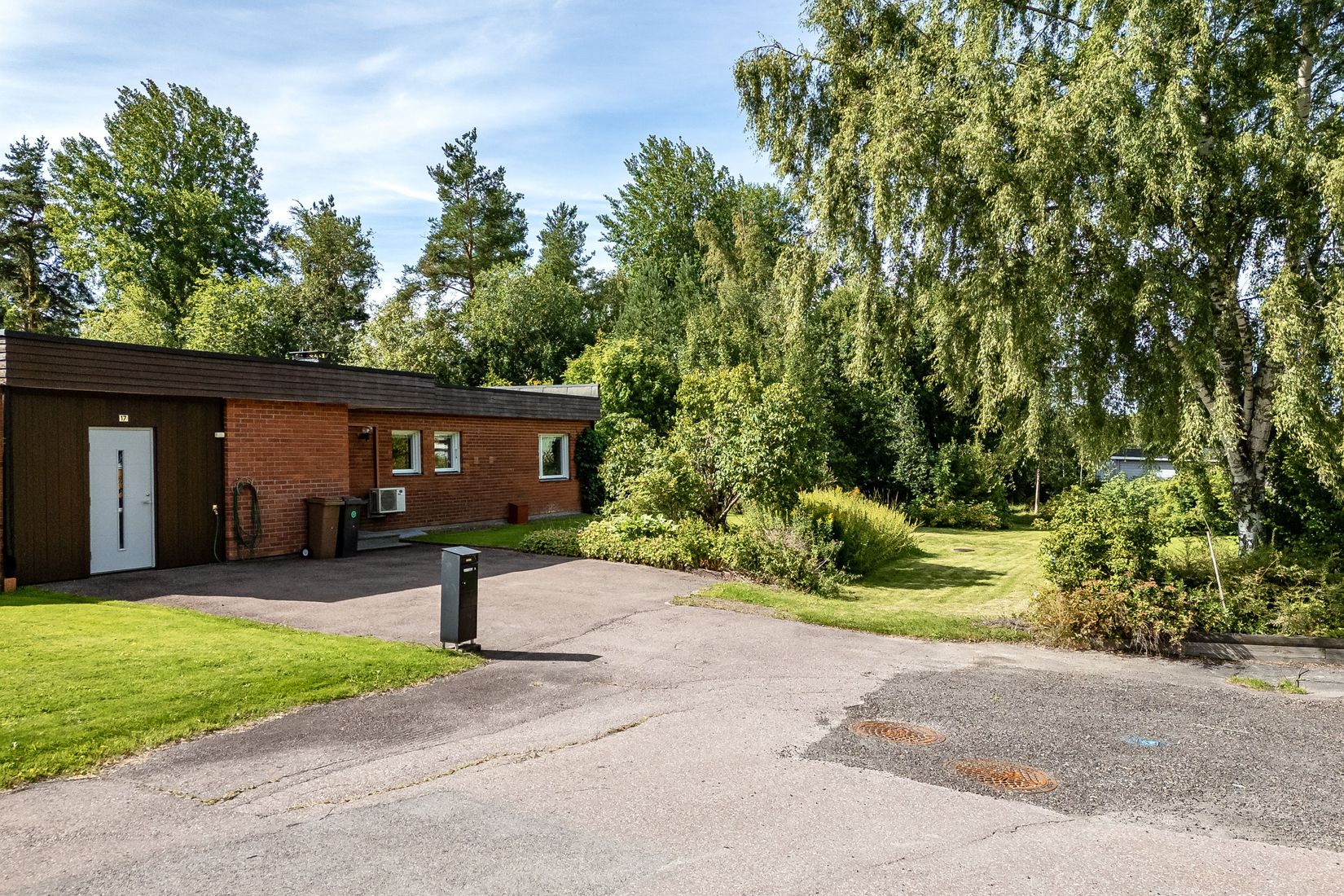 Radhus, Haraldsbovägen 17, Haraldsbo, Falun