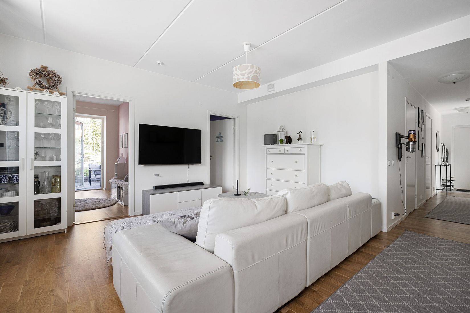 Bostadsrätt, Källtorpsvägen 11, Kallhäll, Järfälla